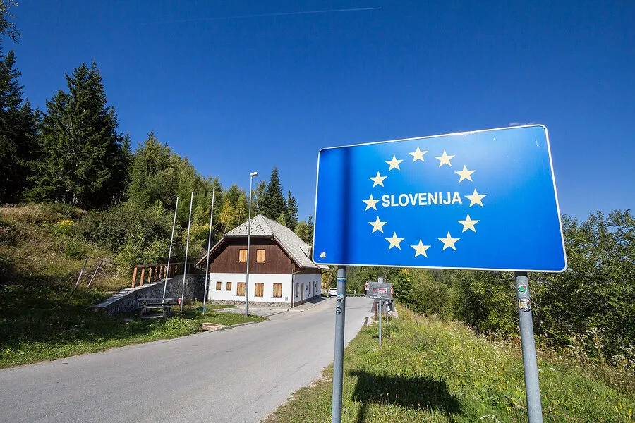 ČEZMEJNO IZVAJANJE STORITEV