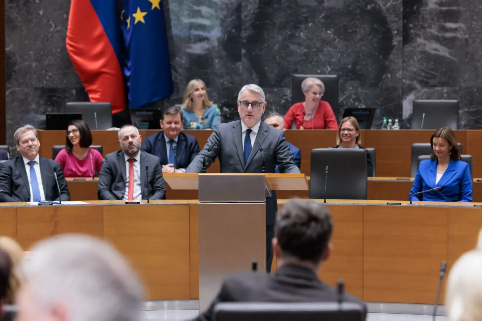 NOVO MINISTRSTVO - MGTS