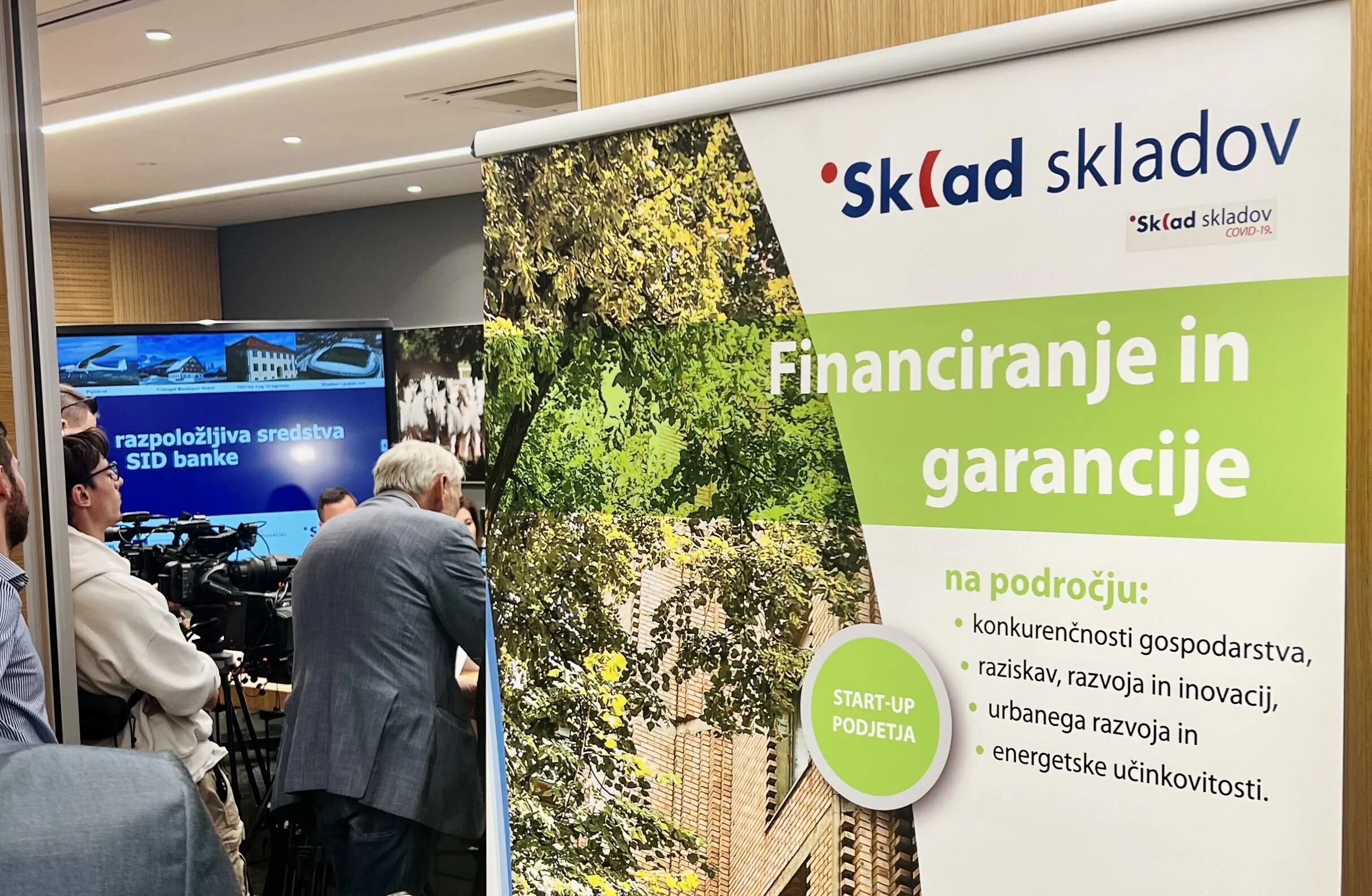 KREDITI ZA PODJETJA