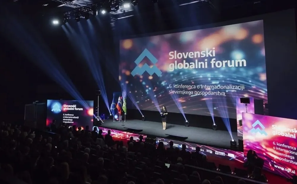 SLOVENSKI GLOBALNI FORUM