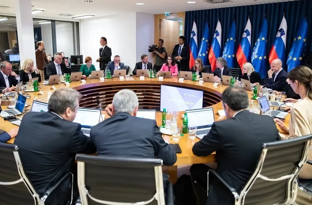 ZIMSKI REGRES, NORMIRANCI